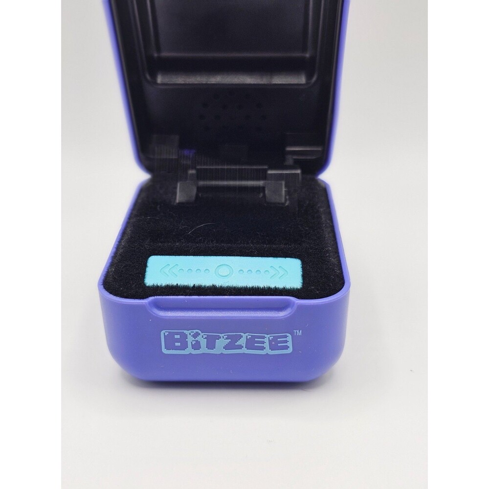 Bitzee Digital Interactive Pet Purple Electronic Toy Spin Master Tested - Picture 7 of 8